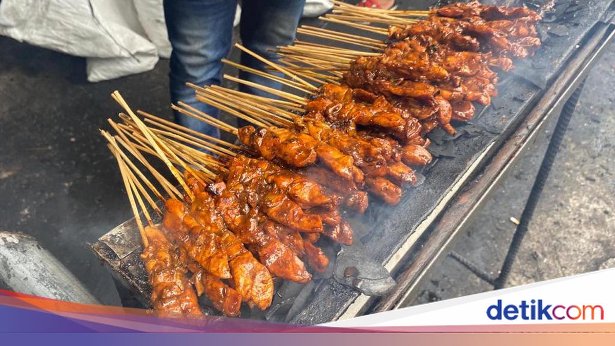 Sate Ayam & Kambing Bu Eni: Rasa Legenda yang Menggigit di Jantung Cilacap